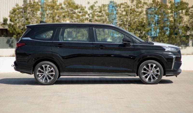 2025 Toyota Veloz GX thumbnail 3