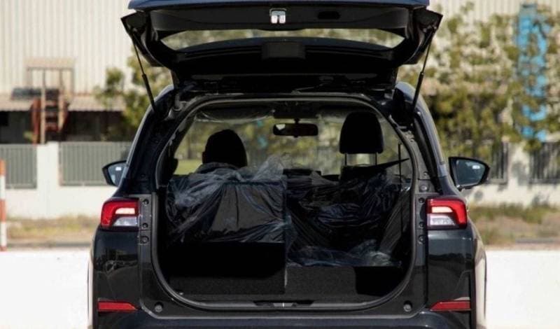 2025 Toyota Veloz GX thumbnail 4