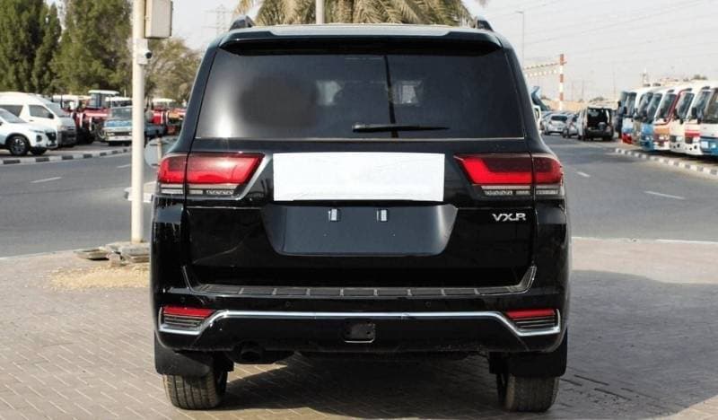 2024 Toyota Land Cruiser VXR thumbnail 6