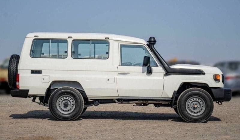 2025 Toyota Land Cruiser 70 LC 78 HARDTOP 4.0L MT thumbnail 8