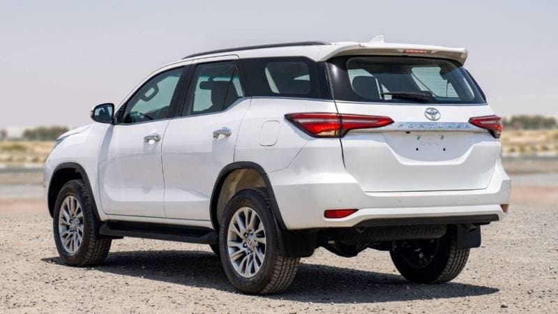 2024 Toyota Fortuner VX2 PLUS thumbnail 7