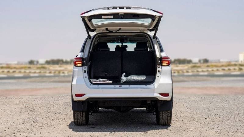 2024 Toyota Fortuner VX2 PLUS thumbnail 8