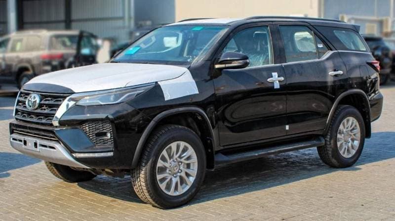 2024 Toyota Fortuner VX2 PLUS thumbnail 3