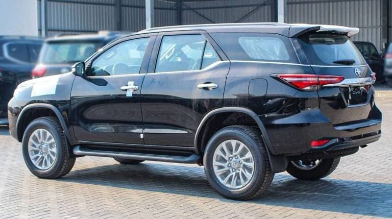 2024 Toyota Fortuner VX2 PLUS thumbnail 7