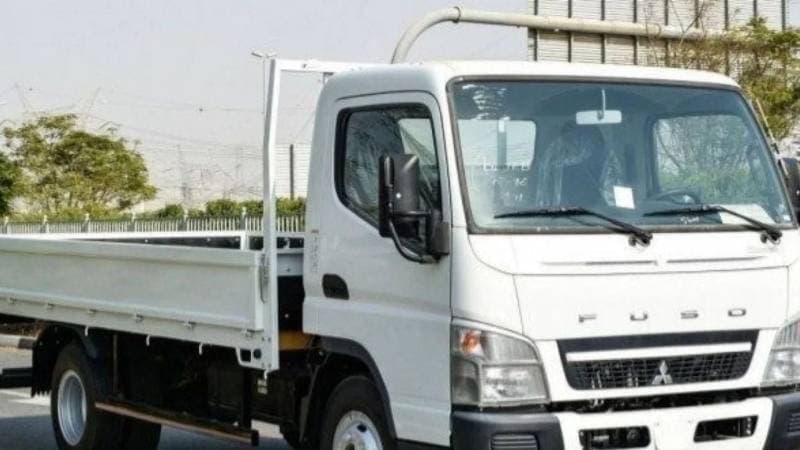 2025 Mitsubishi Fuso Canter thumbnail 3
