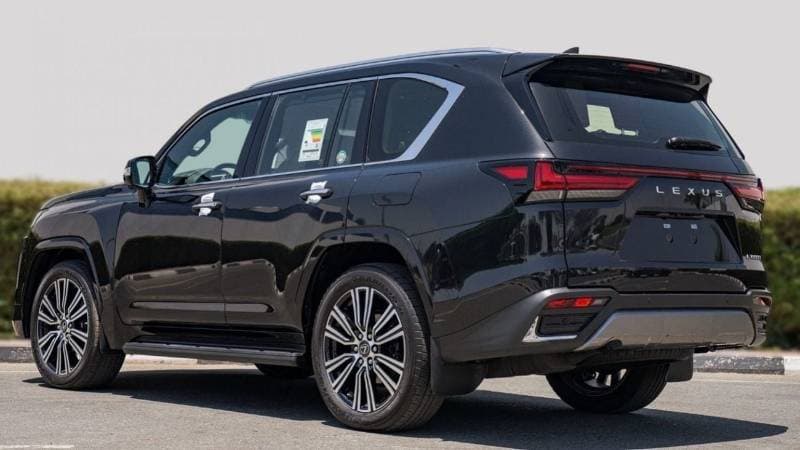 2024 Lexus LX600 SIGNATURE thumbnail 5