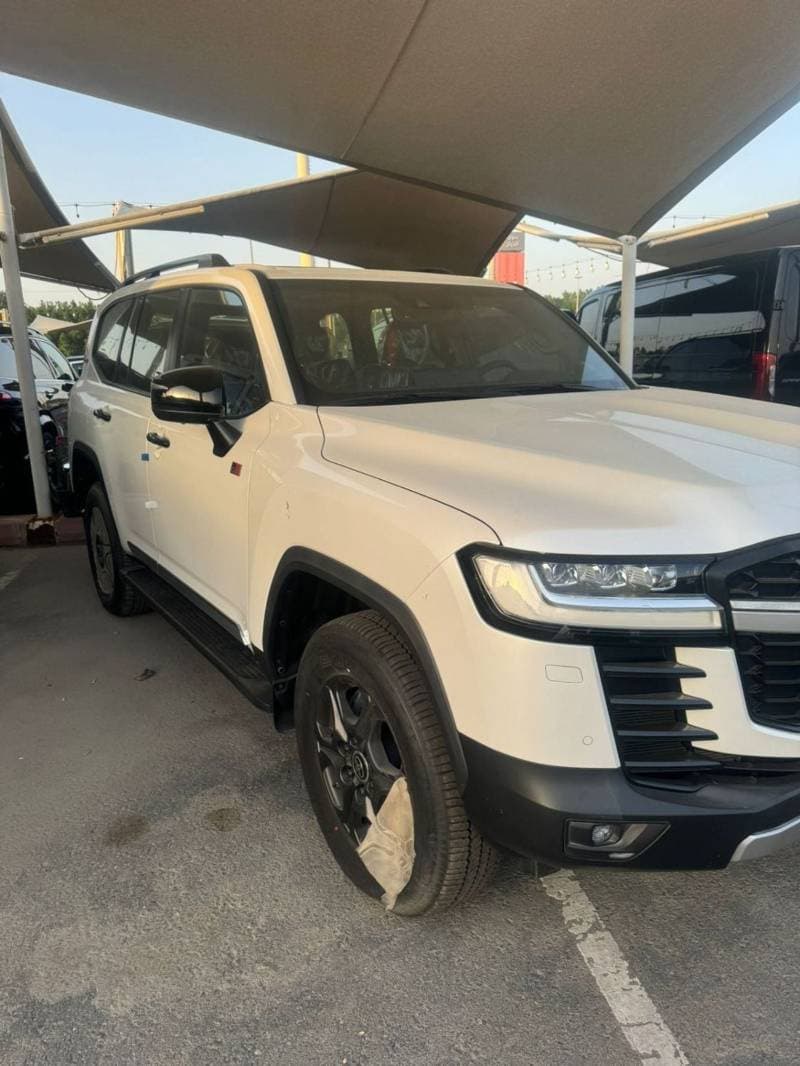 2022 Toyota Land Cruiser GR SPORT thumbnail 2
