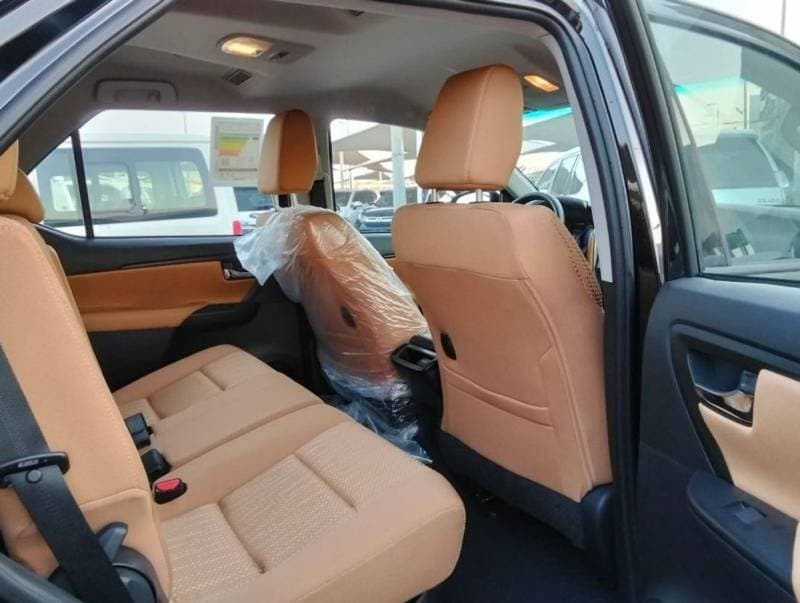 2024 Toyota Fortuner GX2 thumbnail 6