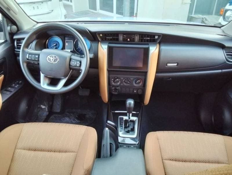 2024 Toyota Fortuner GX2 thumbnail 8