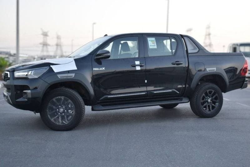 2025 Toyota Hilux ADVENTURE