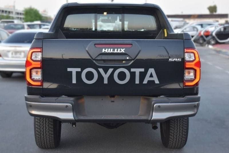 2025 Toyota Hilux ADVENTURE thumbnail 5