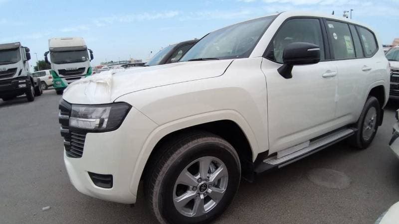 2024 Toyota Land Cruiser GX thumbnail 2