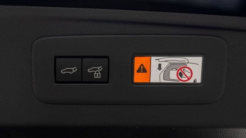 2025 Toyota Prado VXR thumbnail 8
