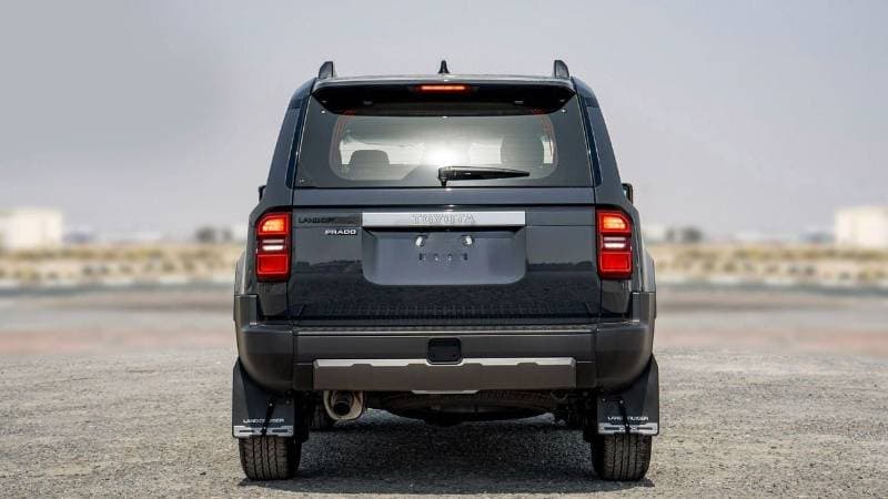 2025 Toyota Prado GXR thumbnail 4