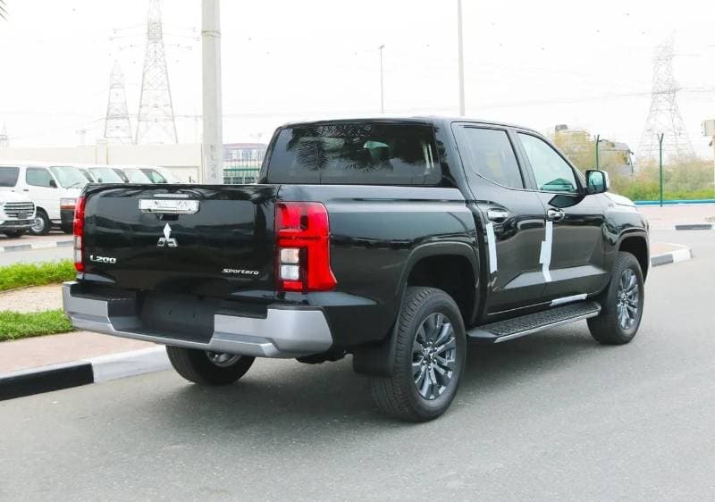 2026 Mitsubishi L200 thumbnail 4