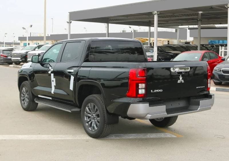 2026 Mitsubishi L200 thumbnail 6