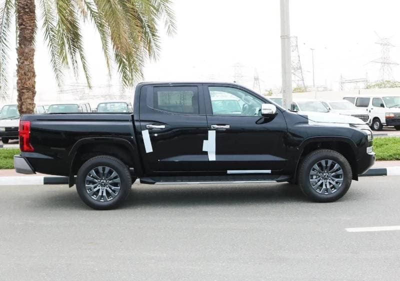 2026 Mitsubishi L200 thumbnail 7