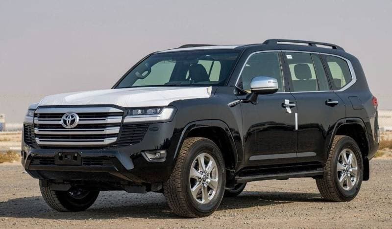 2024 Toyota Land Cruiser VX thumbnail 3