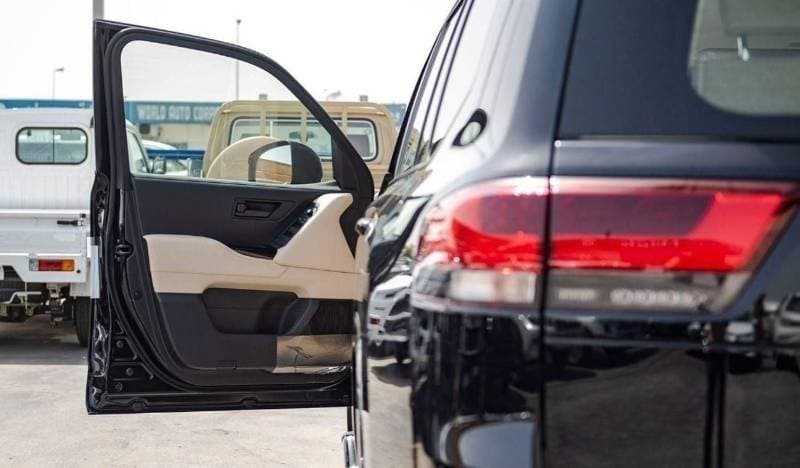 2025 Toyota Land Cruiser GX thumbnail 5