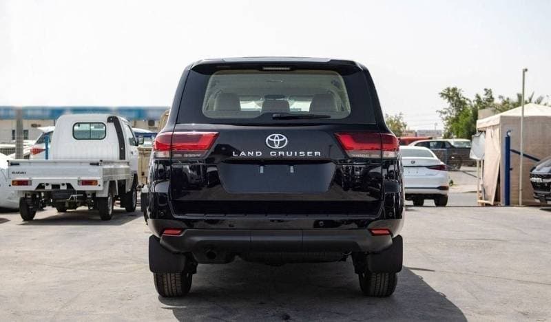 2025 Toyota Land Cruiser GX thumbnail 3