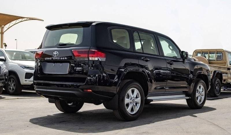 2025 Toyota Land Cruiser GX thumbnail 6
