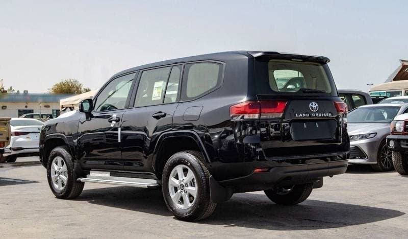 2025 Toyota Land Cruiser GX thumbnail 8