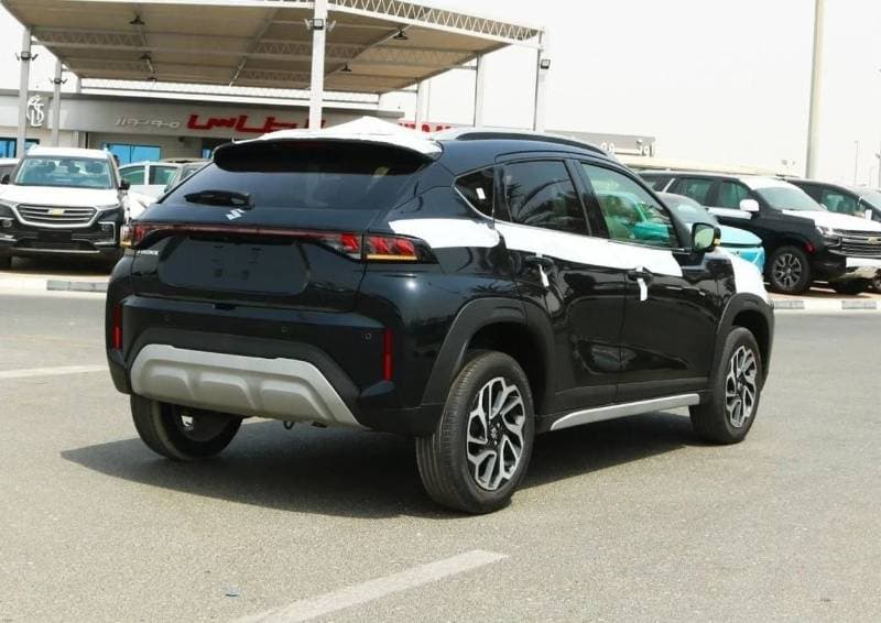 2024 Suzuki Fronx GLX thumbnail 4