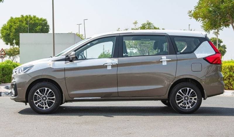 2024 Suzuki Ertiga GLX thumbnail 4