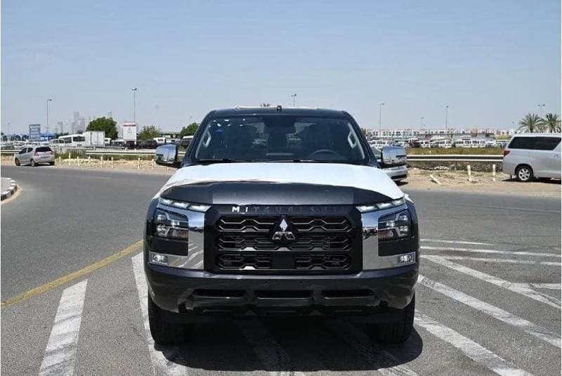 2025 Mitsubishi L200 GLS thumbnail 2