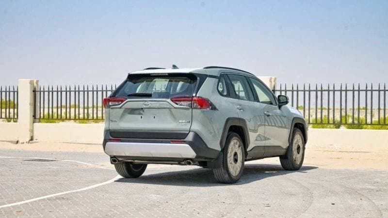 2024 Toyota RAV4 ADVENTURE thumbnail 4