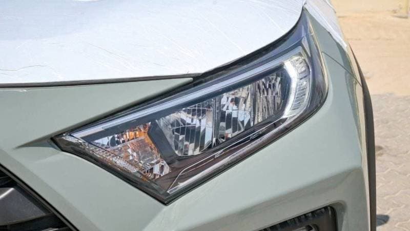 2024 Toyota RAV4 ADVENTURE thumbnail 7