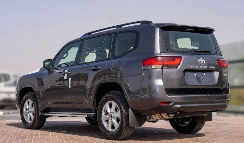 2025 Toyota Land Cruiser GXR thumbnail 6