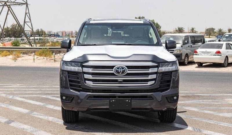 2024 Toyota Land Cruiser GXR thumbnail 2