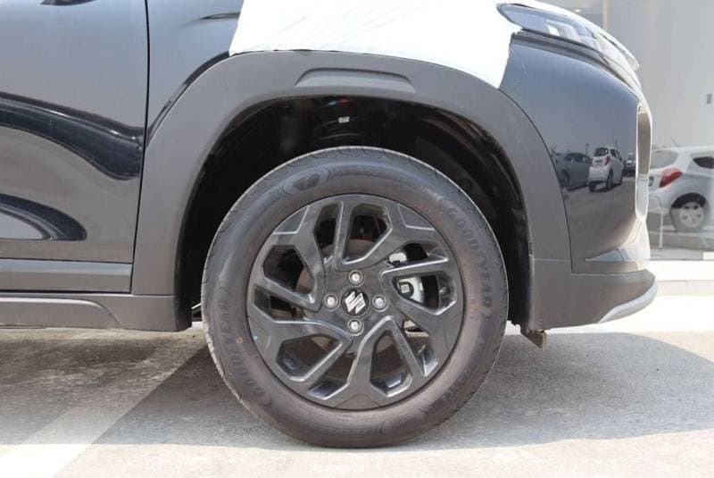 2024 Suzuki Fronx GLX thumbnail 8