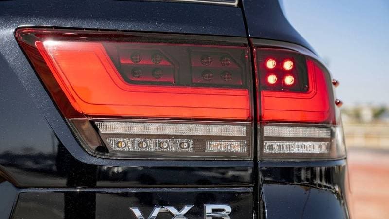 2025 Toyota Land Cruiser VXR thumbnail 8