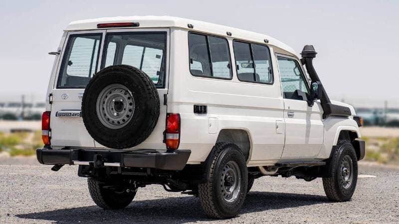 2025 Toyota Land Cruiser 70 LC 78 HARDTOP 2.8L MT thumbnail 5