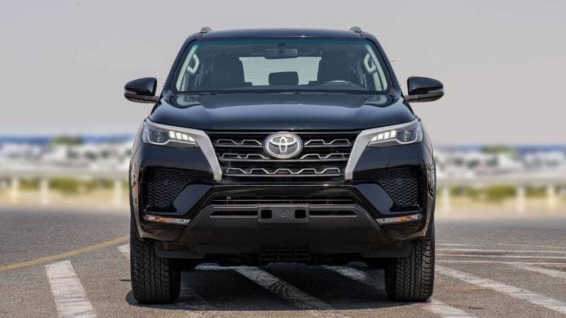 2025 Toyota Fortuner EXR thumbnail 2