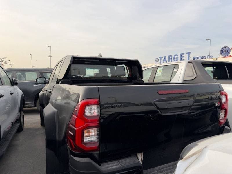 2026 Toyota Hilux GR SPORT thumbnail 2