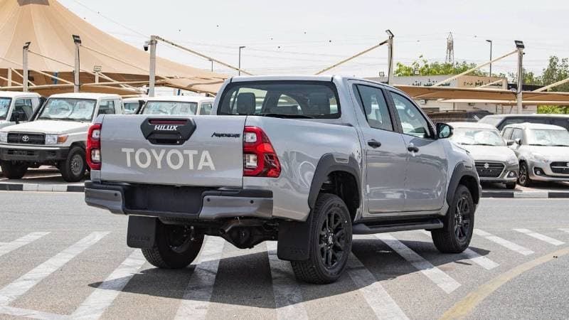 2026 Toyota Hilux ADVENTURE thumbnail 6