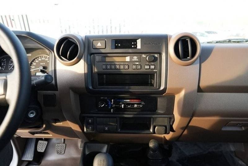 2026 Toyota Land Cruiser 70 LC 78 HARDTOP 4.0L MT thumbnail 8