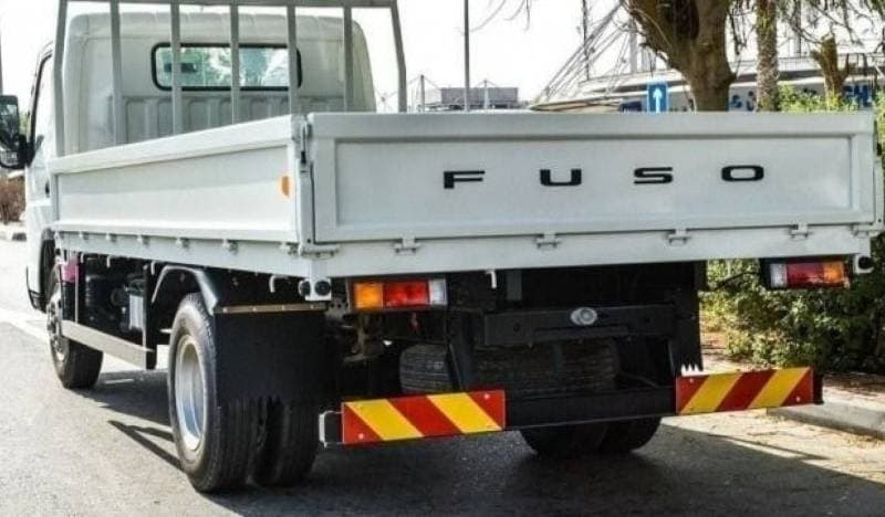 2025 Mitsubishi Fuso Canter thumbnail 6