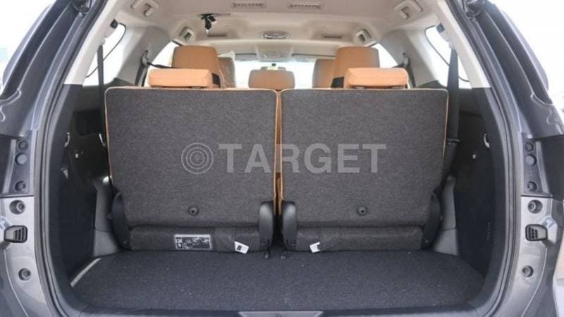 2025 Toyota Fortuner EXR thumbnail 6