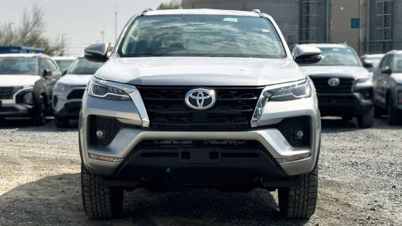 2026 Toyota Fortuner EXR thumbnail 4