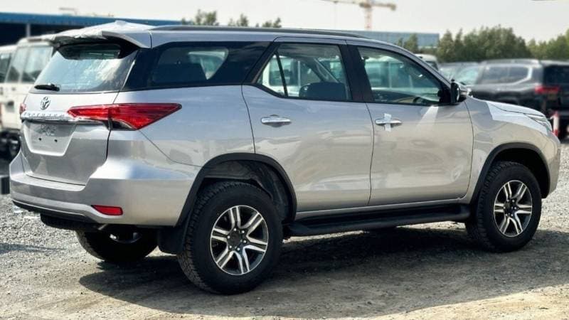 2026 Toyota Fortuner EXR thumbnail 5