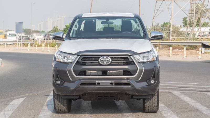 2026 Toyota Hilux DLX