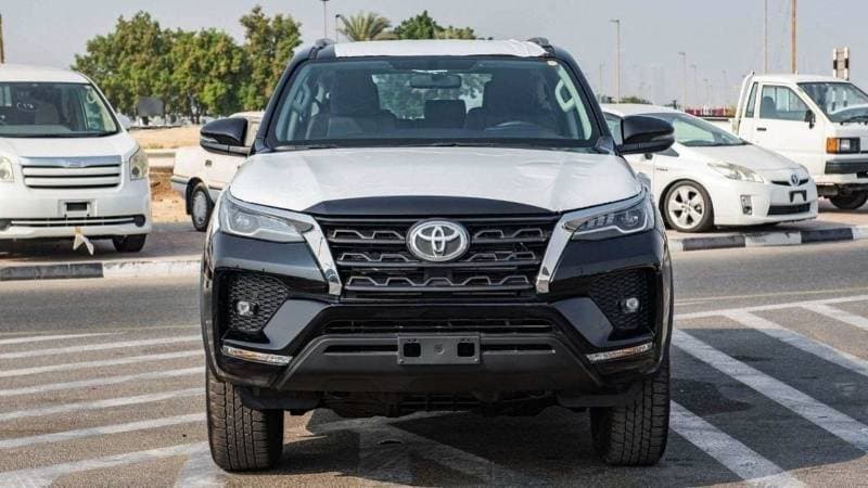 2026 Toyota Fortuner EXR thumbnail 7