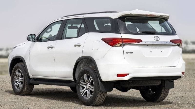 2025 Toyota Fortuner EXR thumbnail 6