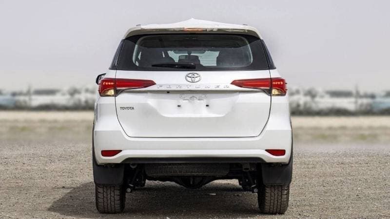 2025 Toyota Fortuner EXR thumbnail 7