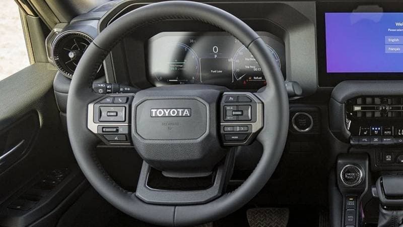 2026 Toyota Prado TXR thumbnail 8