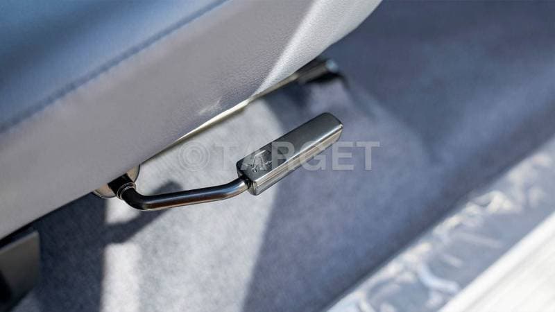 2025 Toyota Land Cruiser 70 LC76 LX thumbnail 7